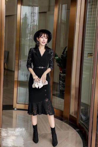 2021新款春装，雪纺连衣裙拼接雷丝修身，女装连衣裙，时尚名门