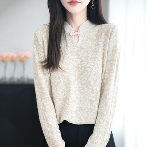 2025年秋季新款百搭女士复古盘口长袖针织衫图片