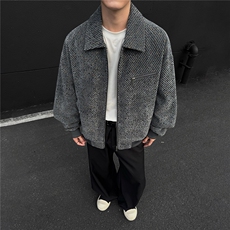 深灰色