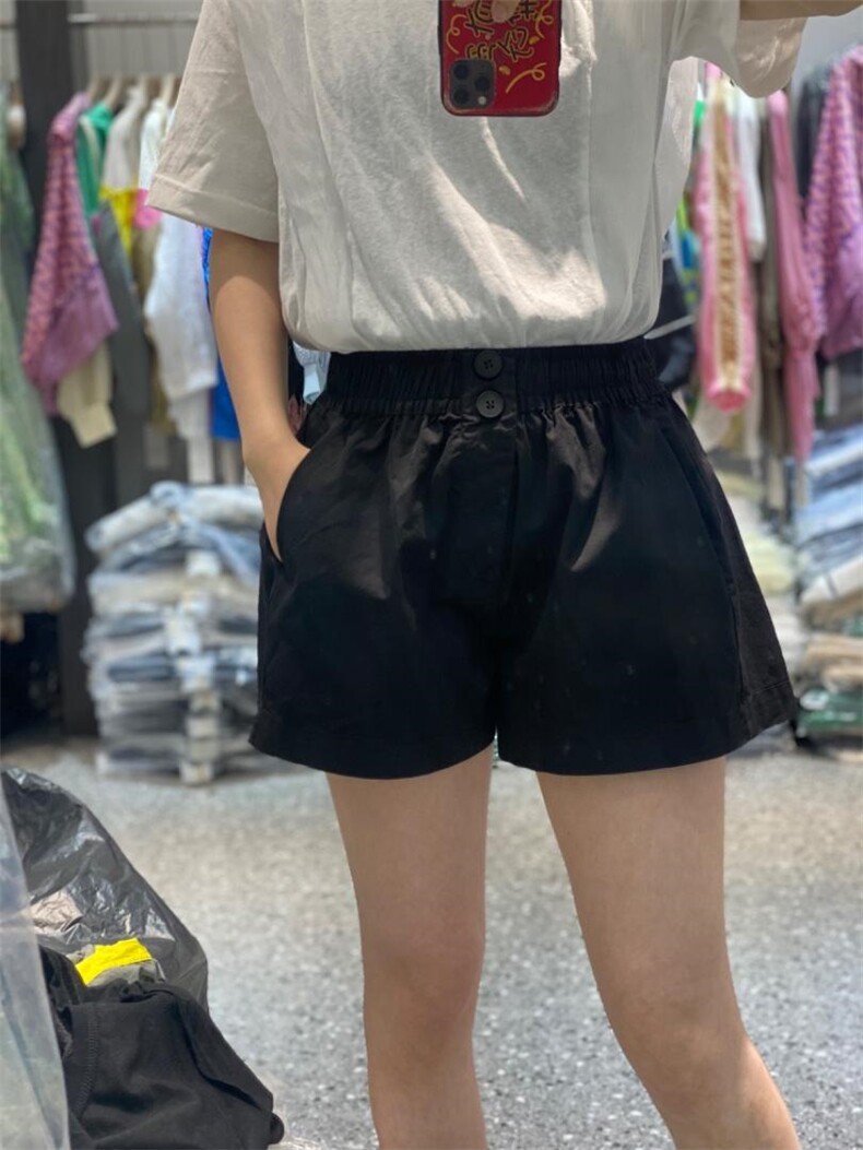 夏季新款洋气韩味纯色短裤,女装其它,L·H·X