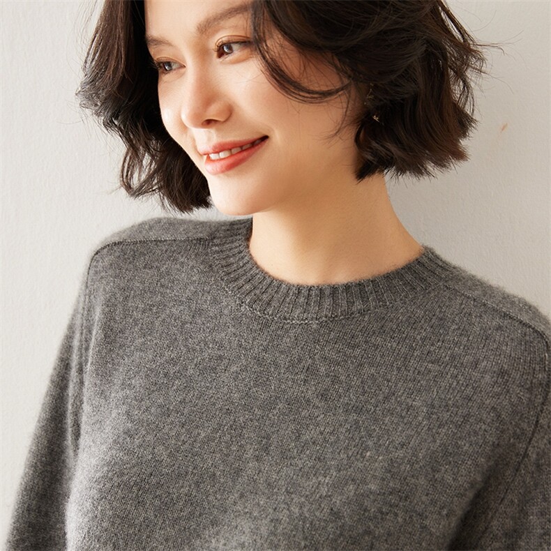 2024秋季新款女士圆领长袖短款套头衫通勤百搭35%羊绒衫图片