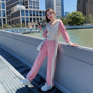 超火多巴胺穿搭粉色连帽卫衣套装女春秋2025新款休闲运动两件套裤图片