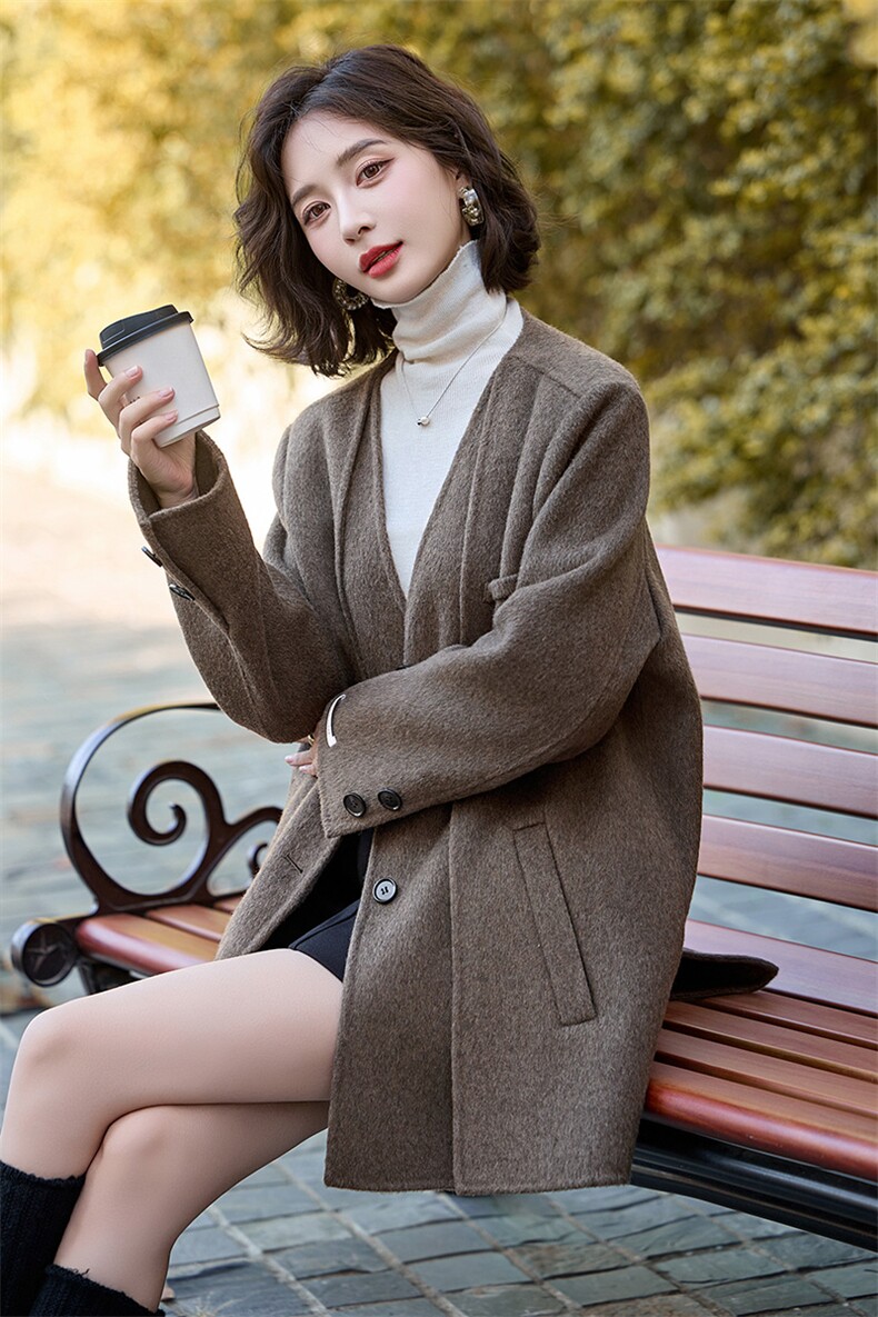 假两件V领双面羊毛外套女秋冬2024新款小个子宽松休闲西装呢大衣,女装毛呢外套,琦鑫阁（原依鑫阁）