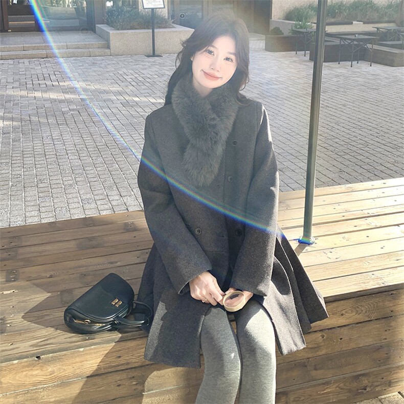 狐狸毛围脖收腰西装外套女羽绒内胆毛呢大衣6116P275K428[90绒]，女装毛呢外套，维壹