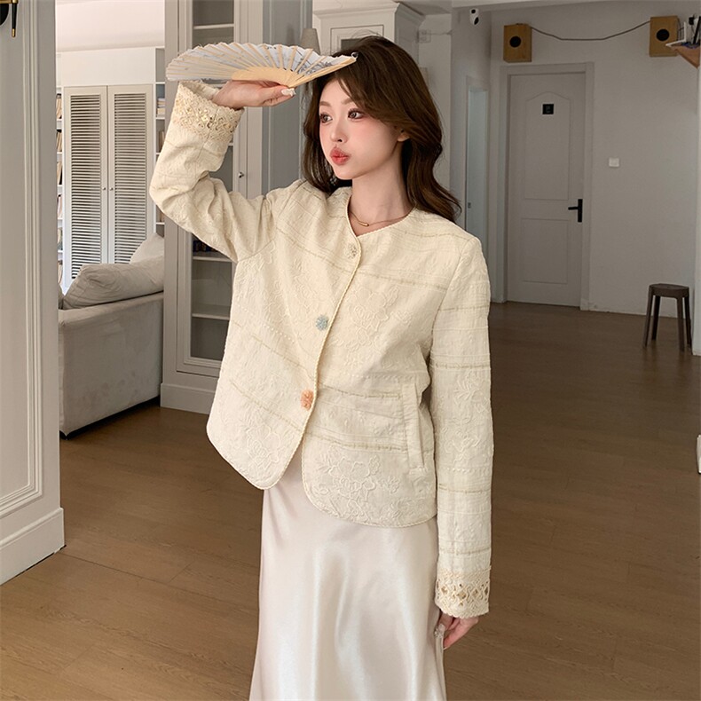 上重工刺绣提花时尚外套春季中国甜美宽松单件圆领单排扣2025,女装短外套,浙宝208A