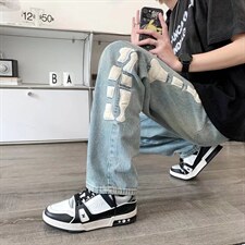蓝色