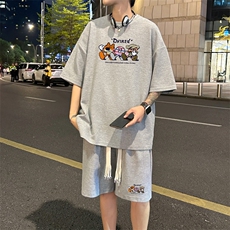 灰色