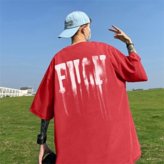 酒红色