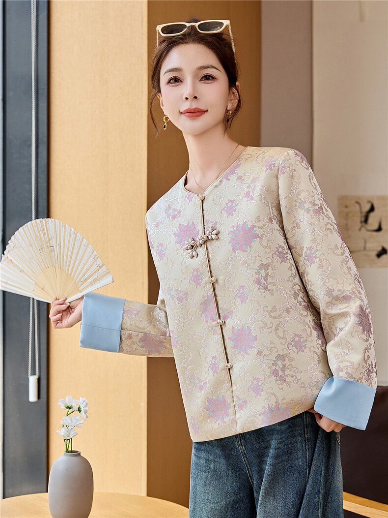 现货时尚潮流新中式宋锦巨好看提花盘扣复古春秋季女式外套,女装短外套,木橙西子