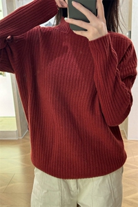 一线成衣坑条半高领女士图片