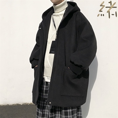 灰绿色