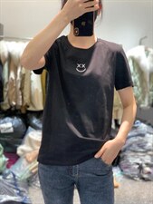 新款刺绣笑脸时尚简约百搭短袖T恤，女装T恤，L·H·X