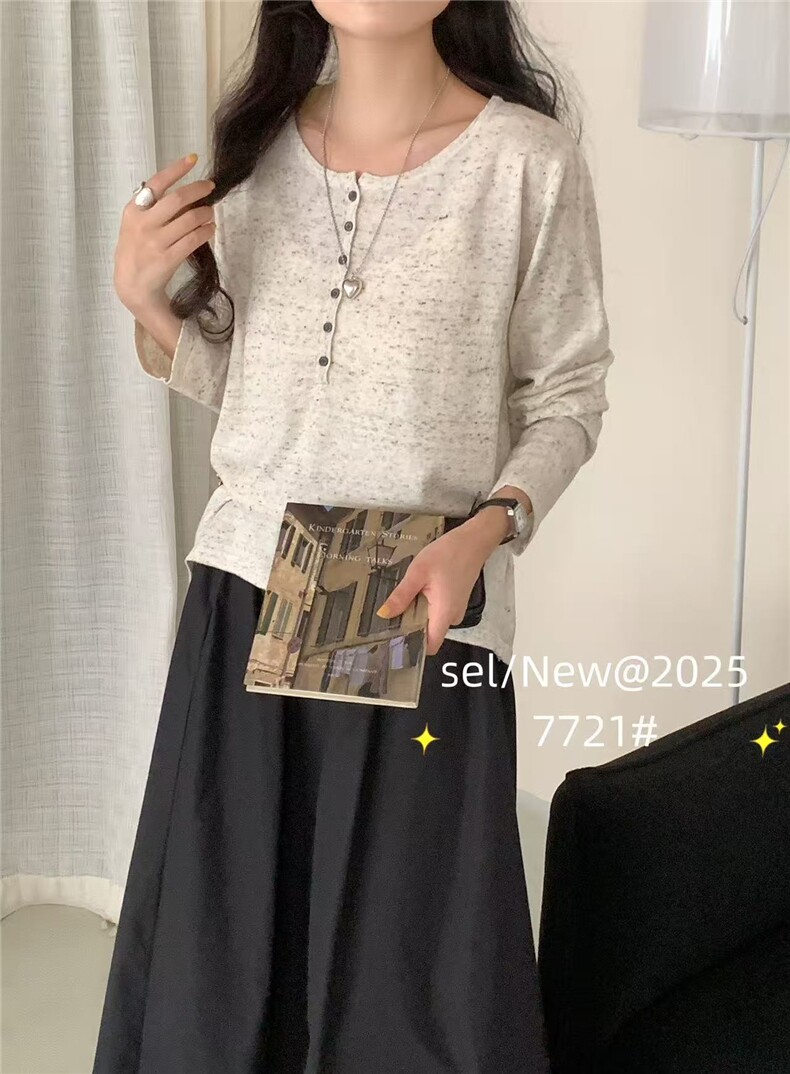 2025简约时尚百搭精仿纽扣上衣，女装针织衫/毛衣，羿纯羊绒高端店