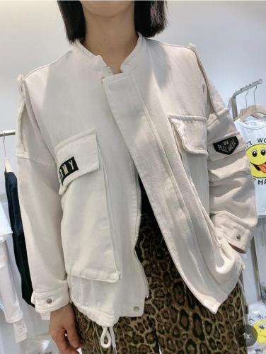 DG862早春新款字母贴标口袋宽松显瘦短款外套,女装,L·H·X