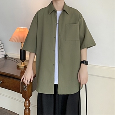 军绿色