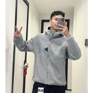 网图 结构设计摇粒绒户外秋冬保暖连帽外套男女情侣装 P75图片