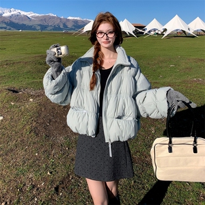 baby蓝短款羽绒服女冬季加厚加绒新款小个子重工抽褶白鸭绒外套图片