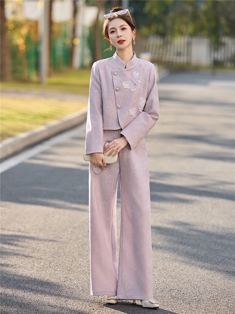 2026春季新款淑女气质御姐炸街两件套套装,女装套装/套裙,伊仟回