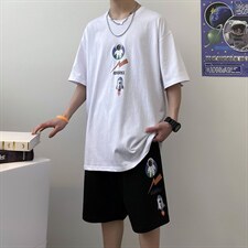 白色