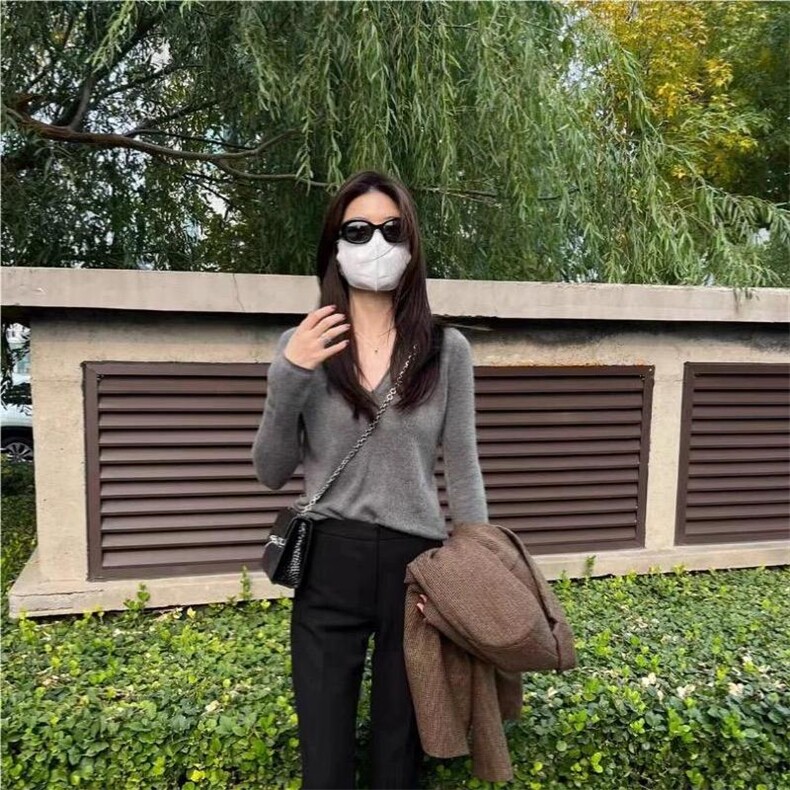 秋冬季羊毛休闲时尚通勤内搭百搭卷边V领羊毛衫,女装羊毛衫,圣旺供货