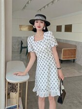 （现货）连衣裙，女装连衣裙，伊娜蕾尔