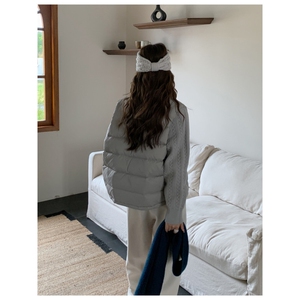 1506-1/G78200/P89女冬轻薄羽绒棉服 2025 设计感针织袖拼接图片