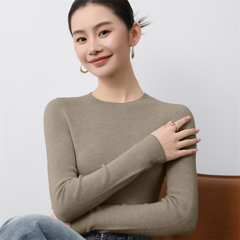 一线无缝精纺羊毛圆领打底衫女春季修身显瘦内搭长袖抽条毛衣,女装羊毛衫,庆大羊绒