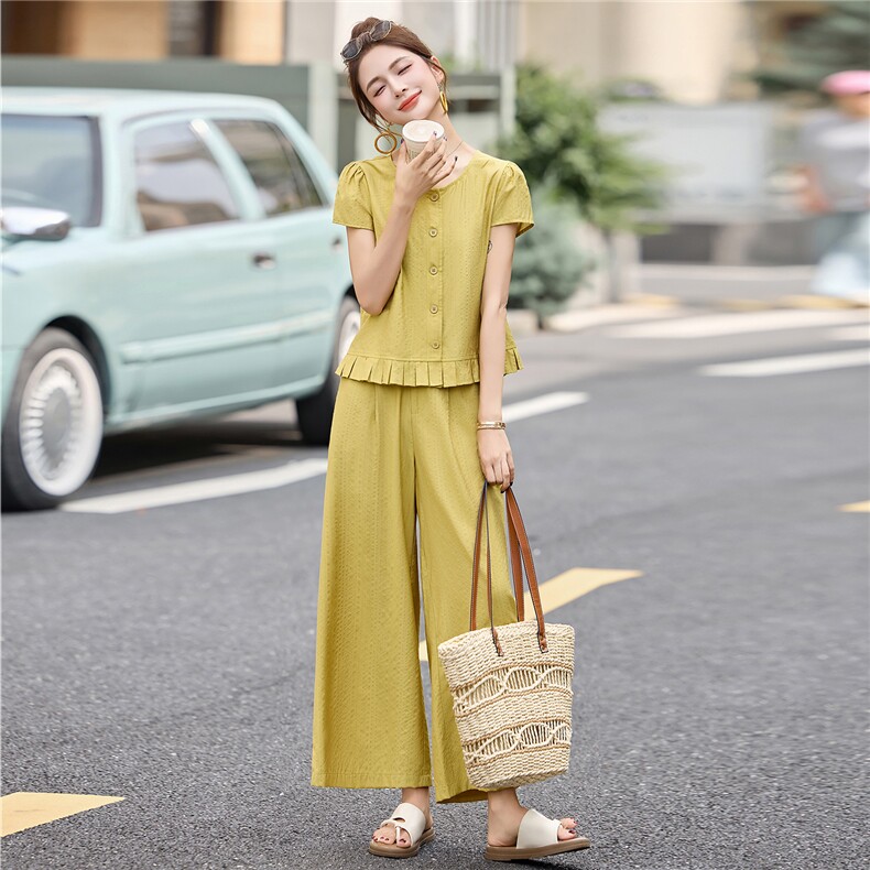 现货新款2025年夏季简约休闲显瘦宽松阔腿裤两件套装,女装套装/套裙,盈茜