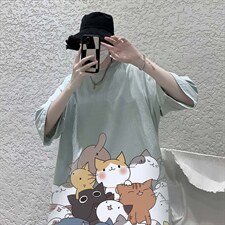 灰绿色