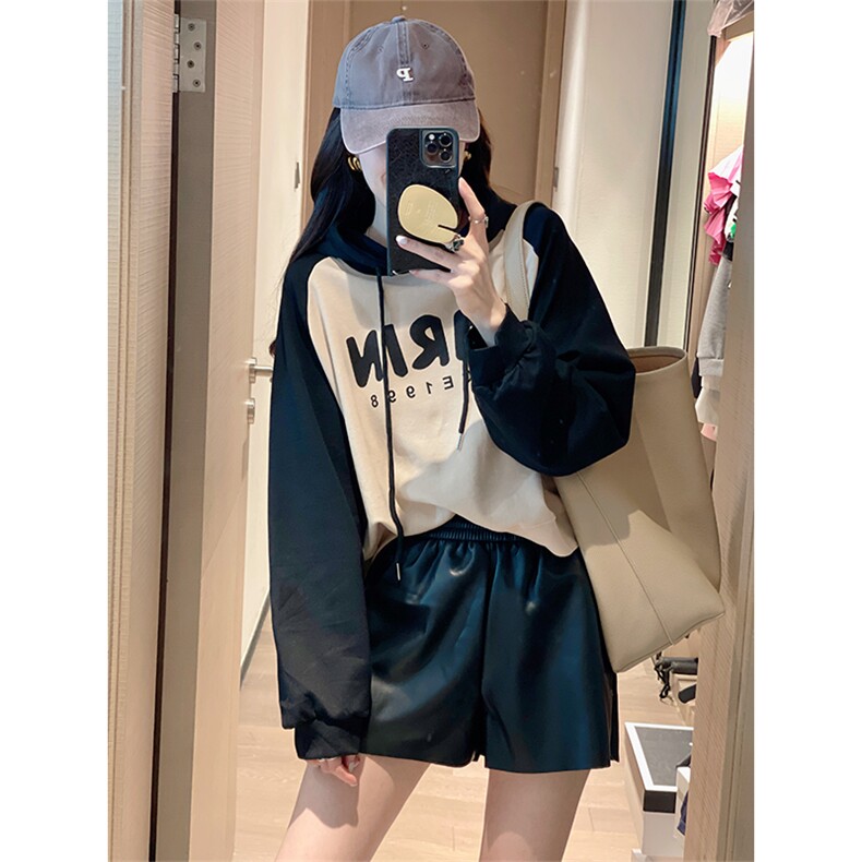 撞色字母涂鸦连帽卫衣女2022早秋新款韩版宽松慵懒风长袖短款上衣图片