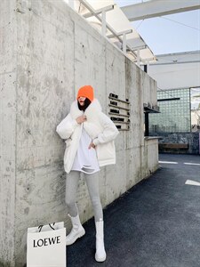 专业生产羽绒服,女装羽绒服,风姿秀衣