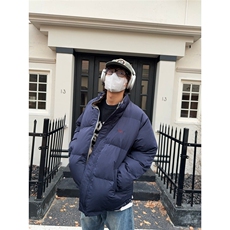 藏青色