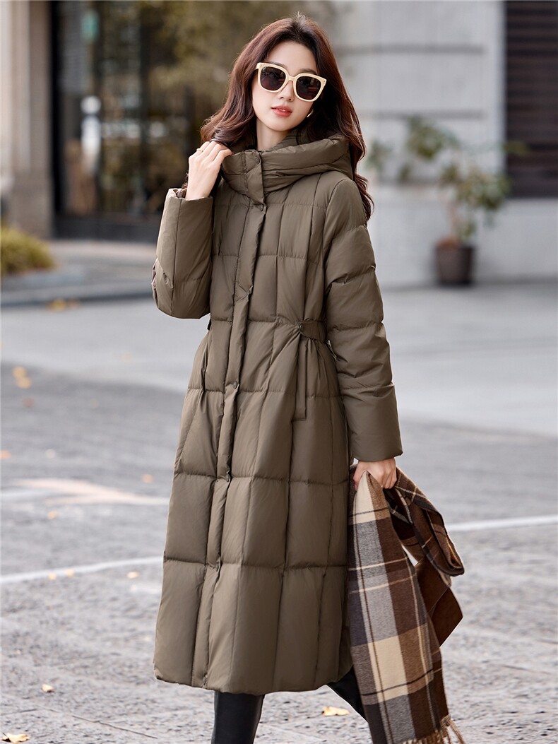 现货2025冬季新款肌理感白鸭绒羽绒服女设计感时尚连帽加厚外套,女装羽绒服,时尚俏佳人