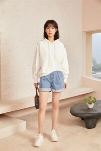 不规则型卫衣，三色两码,女装卫衣/绒衫,衣例