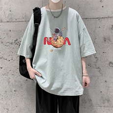 浅蓝色