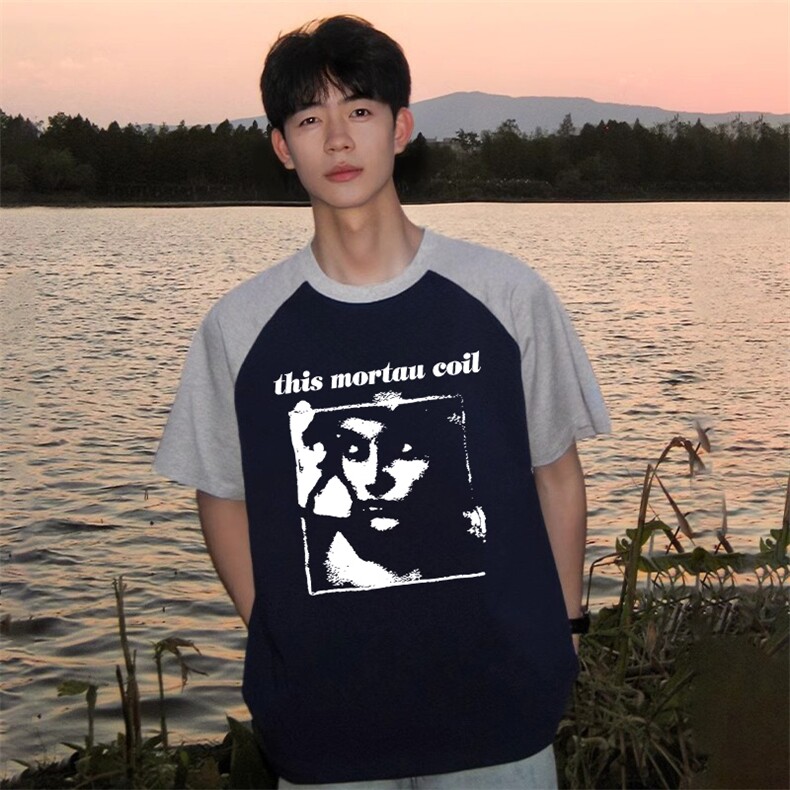 抖音得物高品质二开240克宽松纯棉美式潮牌插肩袖拼接短袖T恤,男装T恤,电商A486