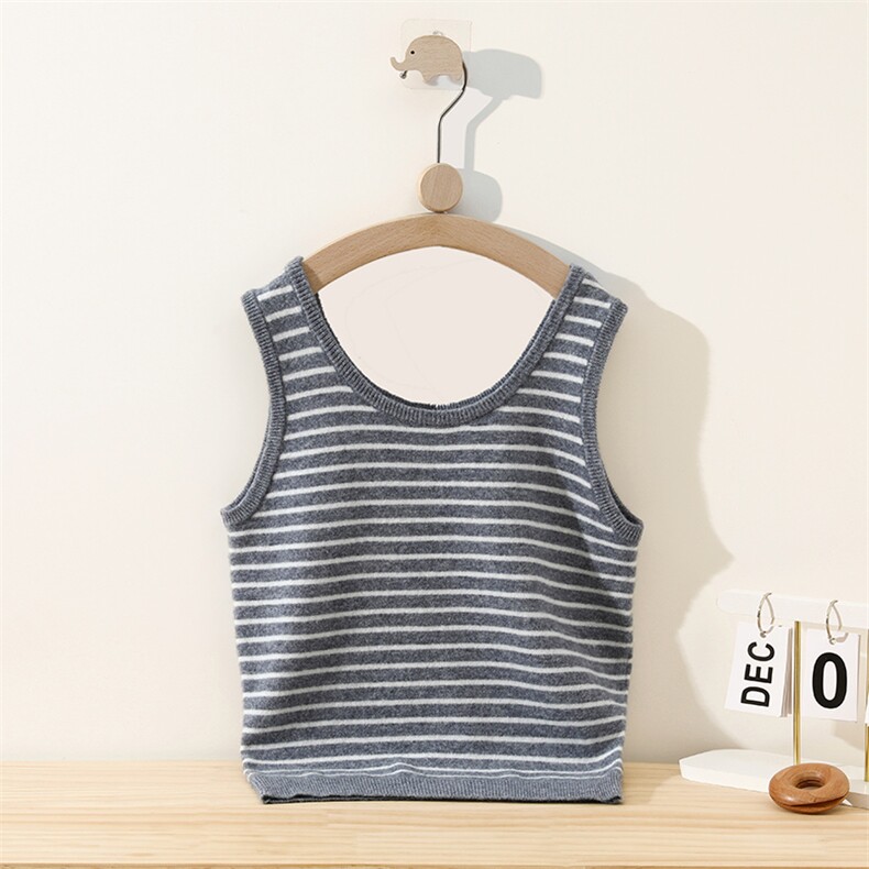 新款百搭斑马纹背心，童装儿童羊毛衫，冰晶童装