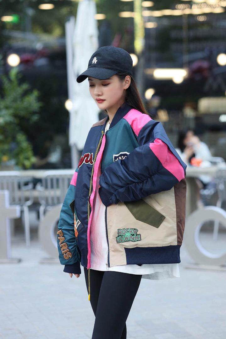 现货加撞色拼接外套，其它，维多利亚