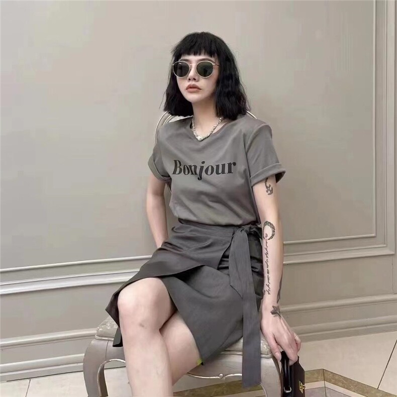 时尚休闲套装爆，女装运动套装，时尚靓姿