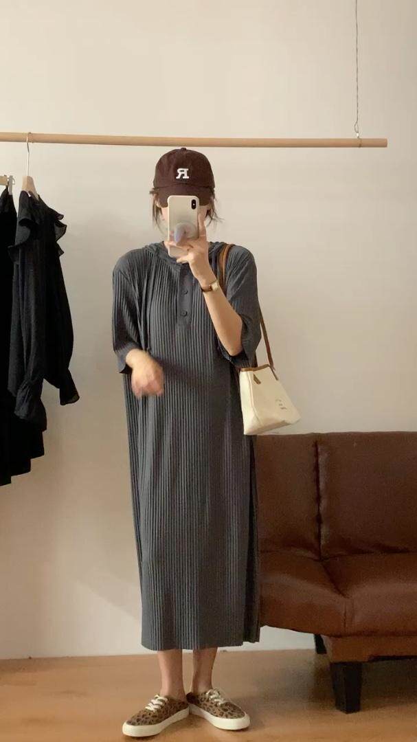 夏季新品：韩版原单冰丝压绉连衣裙，女装连衣裙，TWO LAPS