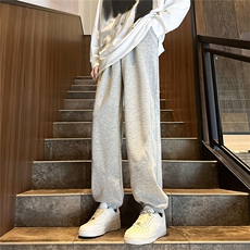 灰色