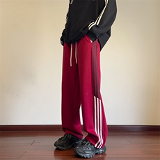 红色