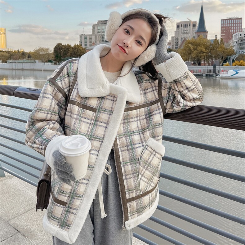 复古格子立领羊羔毛外套女2025秋冬新款加绒加厚羊羔绒短棉衣棉袄,女装毛呢外套,帛香坊