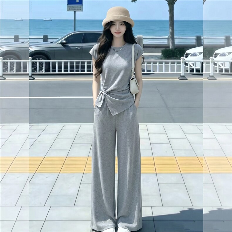 设计感时尚气质套装女夏季款圆领褶皱开叉短袖上衣阔腿长裤两件套图片