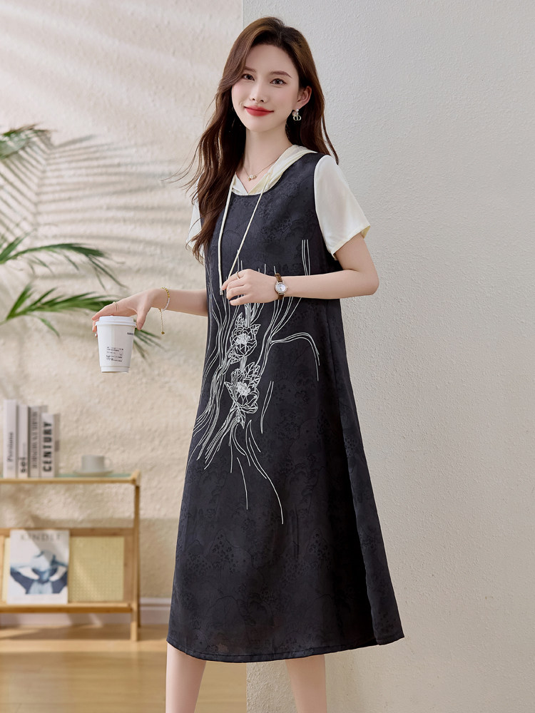 香云纱真丝连衣裙女2025夏季新款撞色印花休闲连帽减龄桑蚕丝裙子,女装连衣裙,魅衣本色