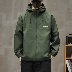 冲锋衣连帽夹克男宽松落肩纯色上衣外套DSA157B-JK727-P58图片