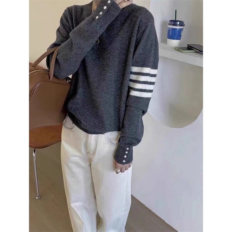 时尚百搭圆领羊毛衫宽松秋冬单品显瘦显气质,女装羊毛衫,恩泰羊绒