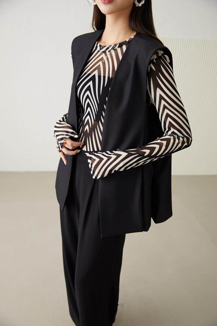 《现货》侧摺伞型韩版马甲，女装马夹，M&VC