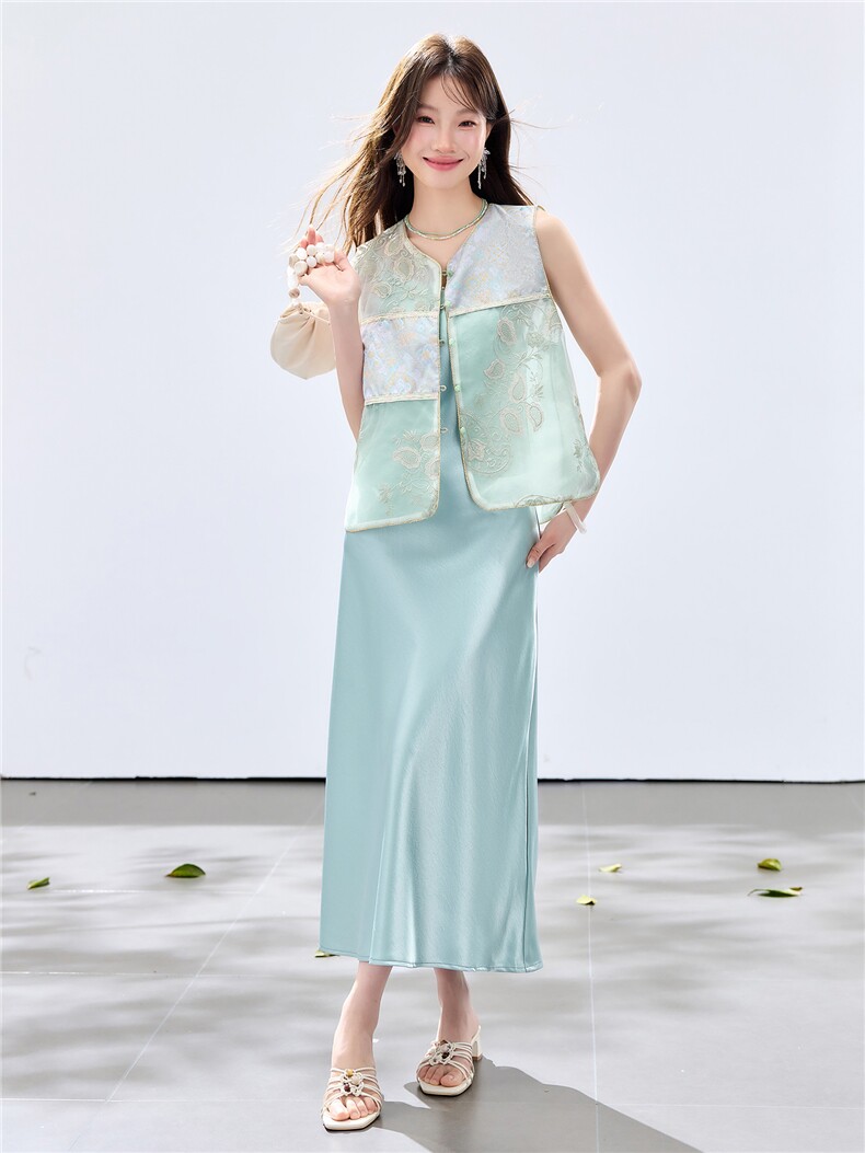 夏季新款现货！2026新中式拼接款重工刺绣马甲+珍珠吊带裙套装女,女装套装/套裙,宝儿家