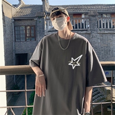 灰色
